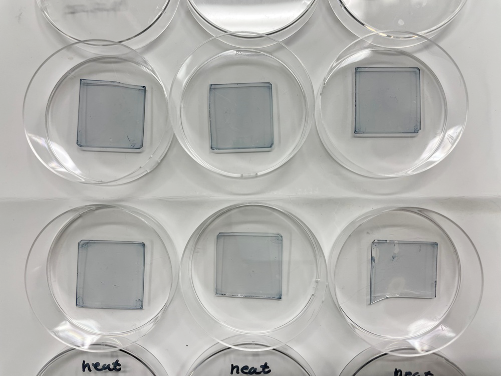 温度が変化しても安定した信号を計測できる高分子薄膜を開発