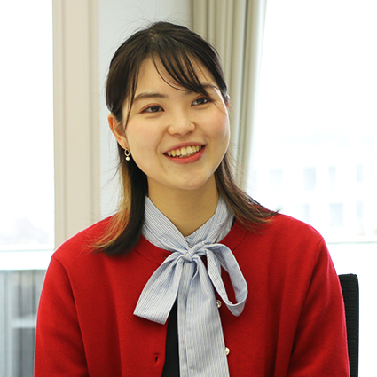 岡崎 由芽