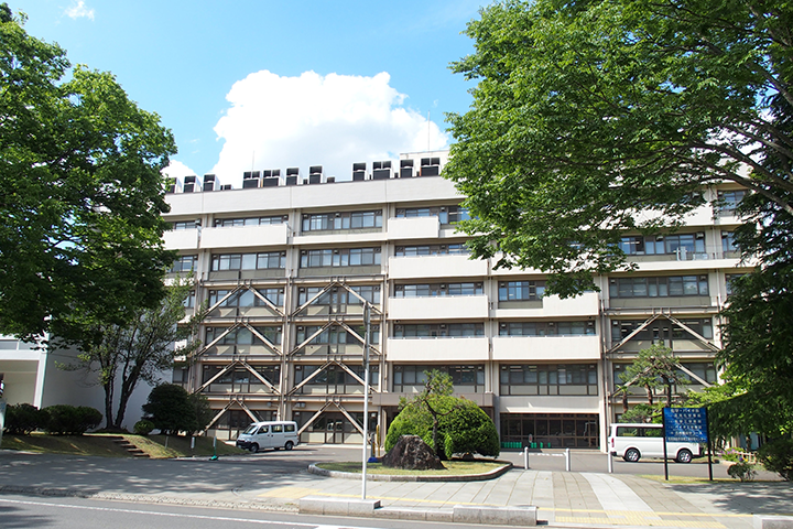 化学・バイオ工学科外観